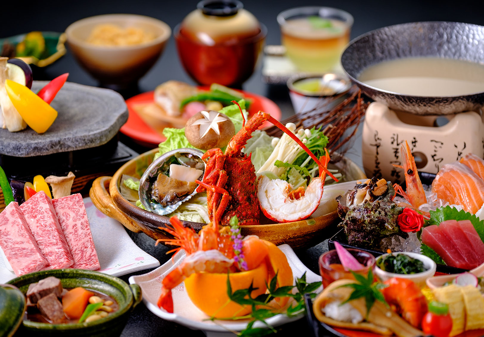 三朝館 蟹の会席料理イメージ